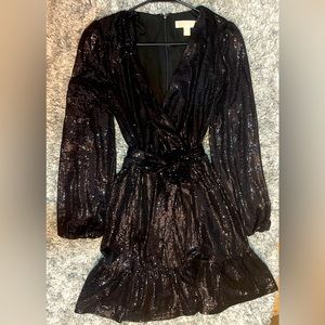 Micheal Kors - black sequine dress. Size S, in great condition.
